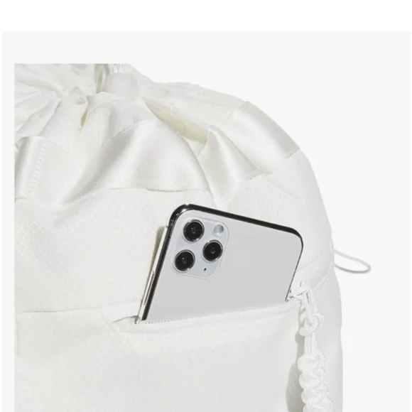 Adidas Cream Mesh Bag - Picture 7 of 8